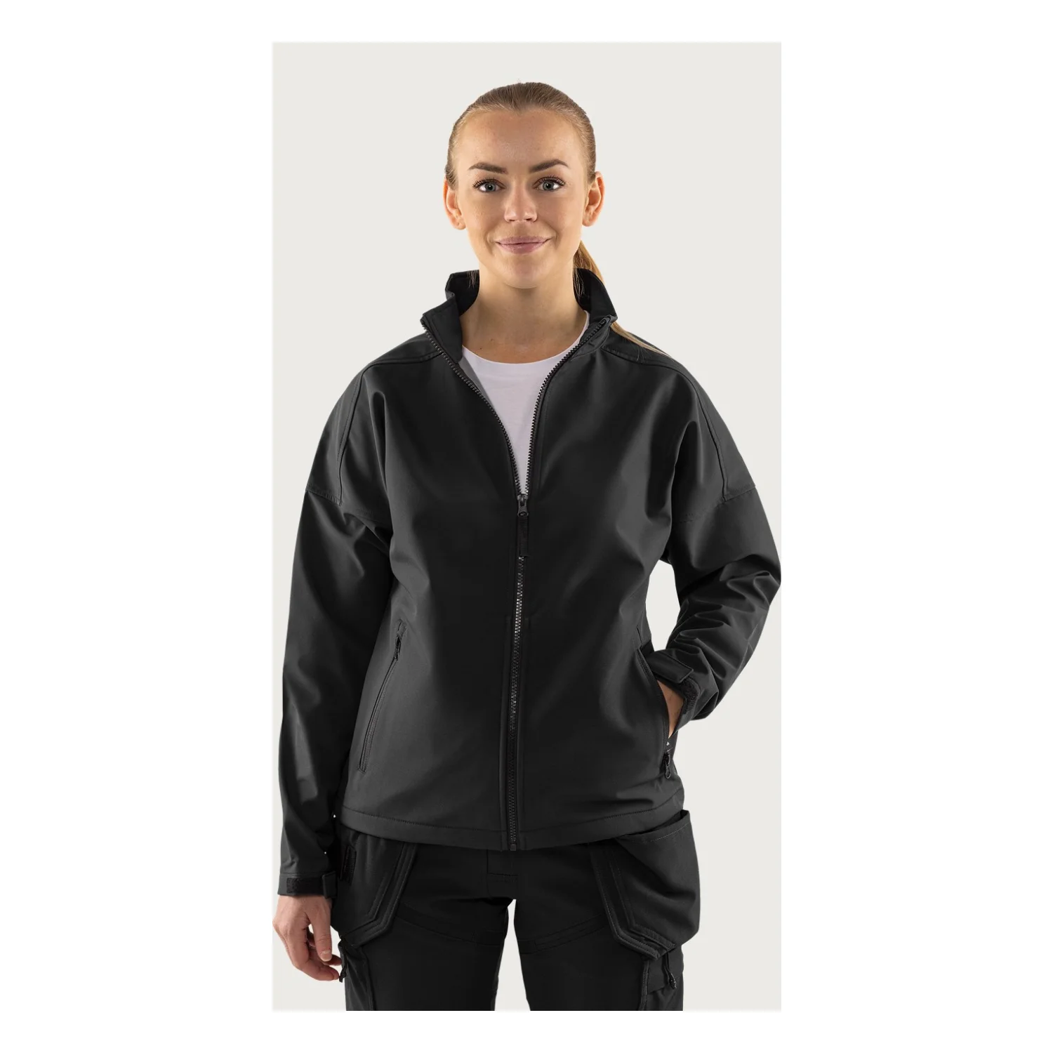 Fristads Softshell dzseki női 1477 SBT Fekete