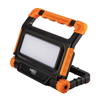 NEO Akkus reflektor, talpas, 3000lum SMD LED
