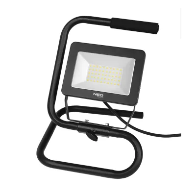NEO Reflektor talpas 230v/50W, 4500lum, smd LED